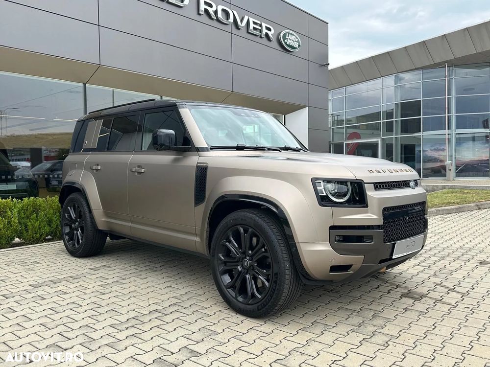 Land Rover Defender - 10