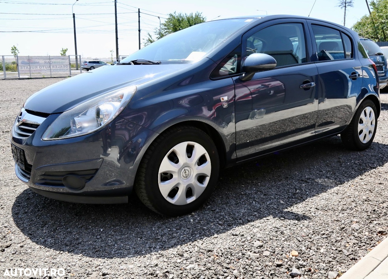 Opel Corsa 1.4 16V 150 Jahre - 4