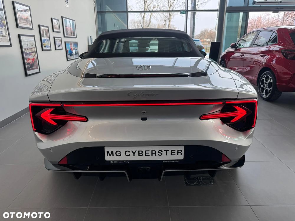 MG Cyberster - 4