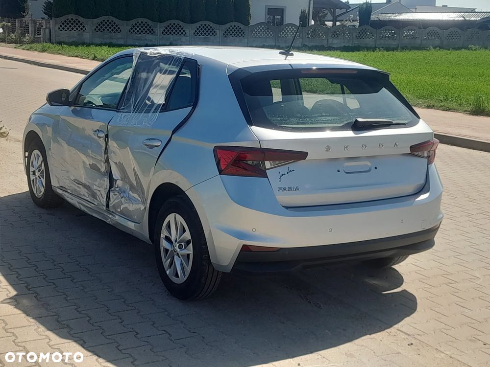 Skoda Fabia 1.0 TSI DSG Ambition - 6