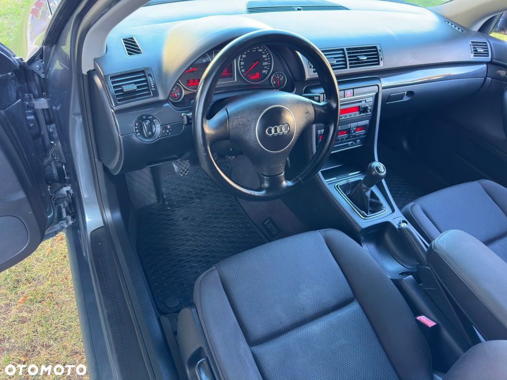 Audi A4 Avant 2 - 25