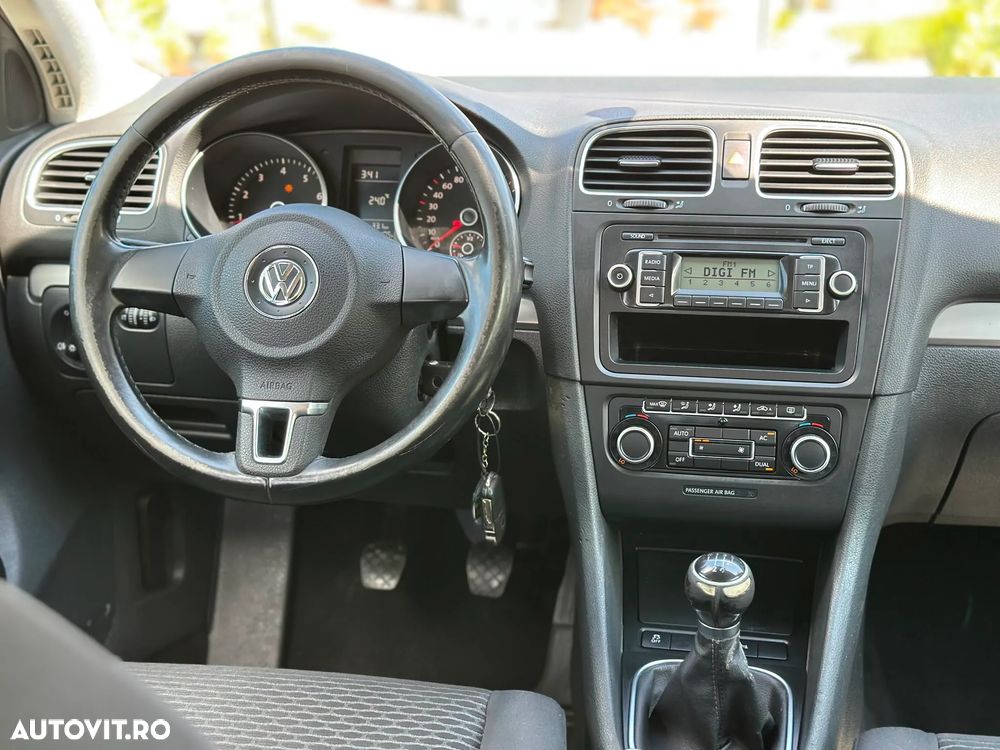 Volkswagen Golf 1.4 Goal - 16