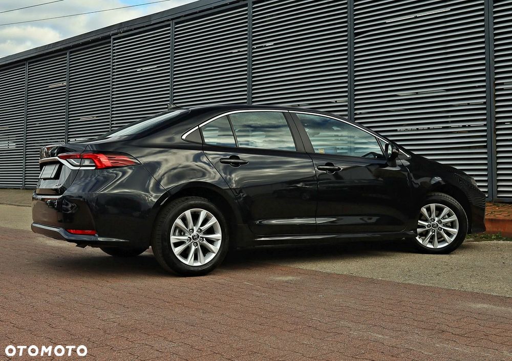 Toyota Corolla 1.8 Hybrid Comfort - 10