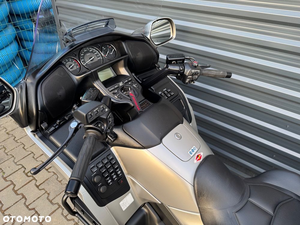 Honda GL - 7
