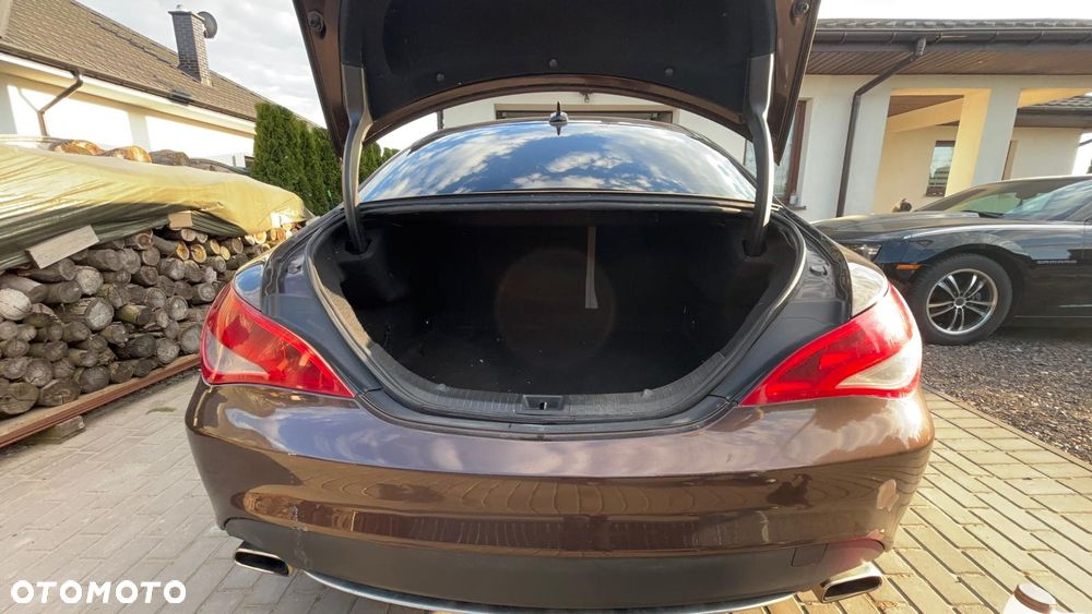 Mercedes-Benz CLA 250 4Matic 7G-DCT Sport - 37