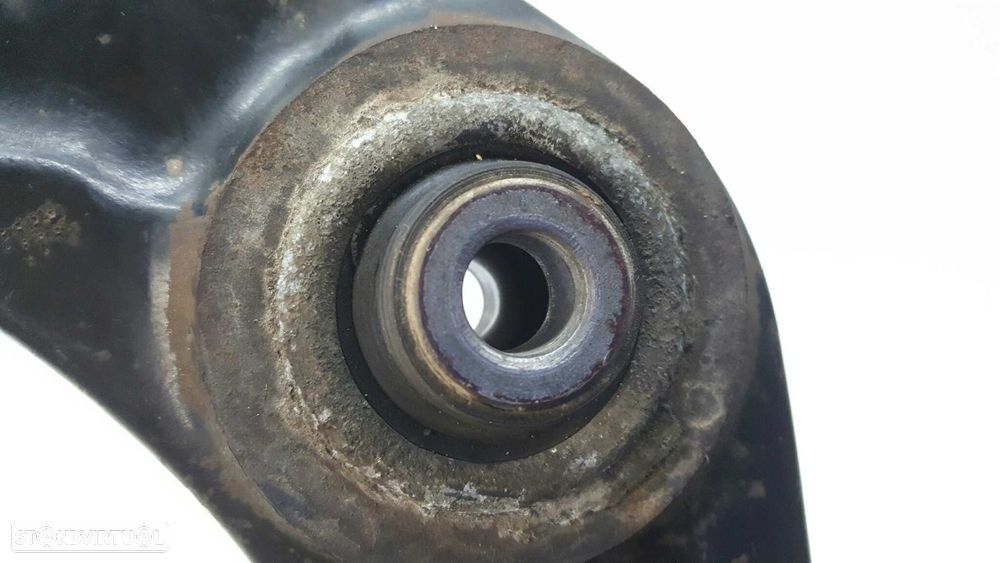 BRAÇO SUSPENSÃO INFERIOR FRENTE DIREITO PEUGEOT 308 CONFORT - 4