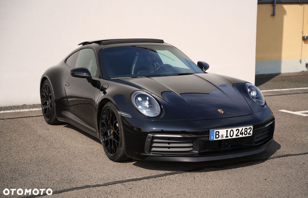 Porsche 911 Carrera S - 12