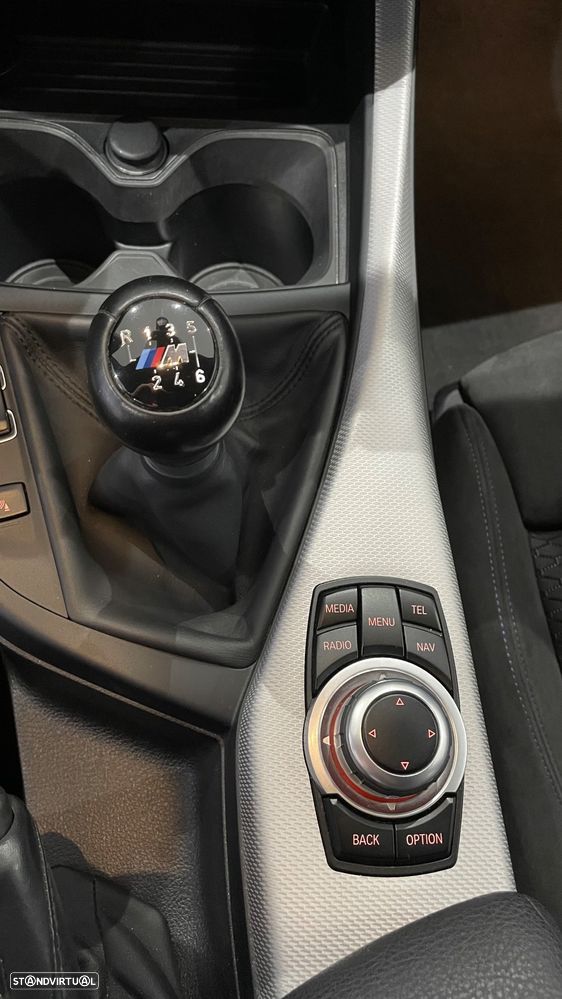 BMW 120 d Pack M - 17