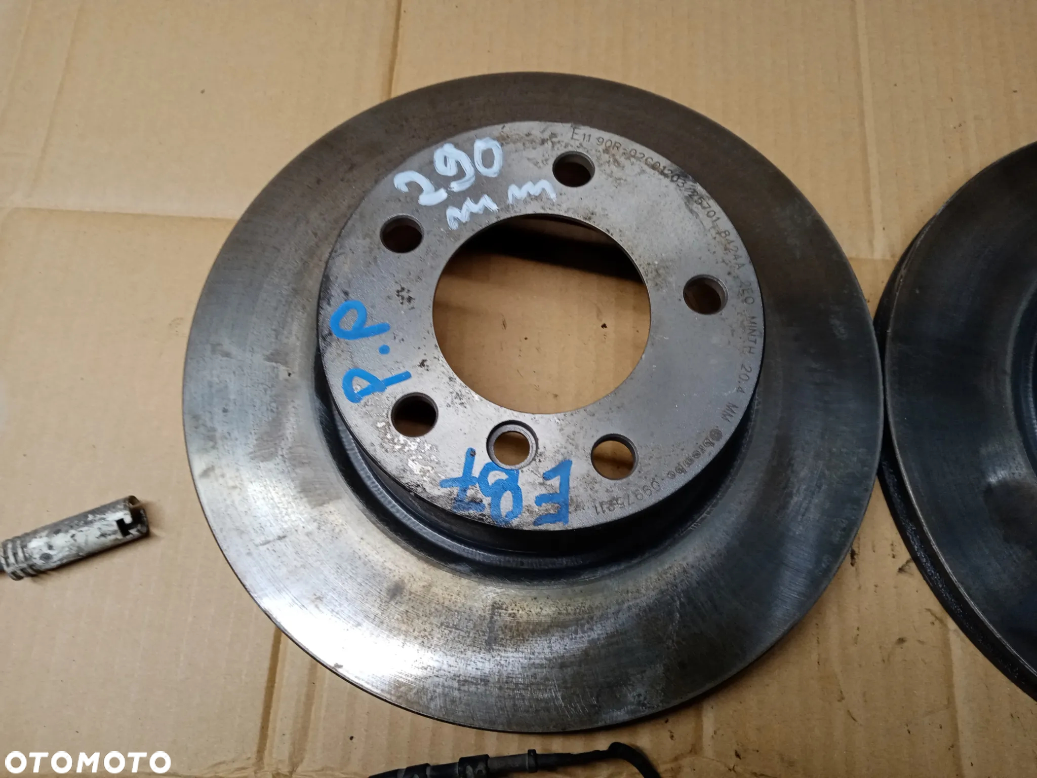 Tarcze hamulcowe klocki czujnik przód przednie Brembo komplet BMW I E81 E87 - 3
