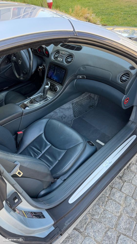 Mercedes-Benz SL 350 Auto - 14