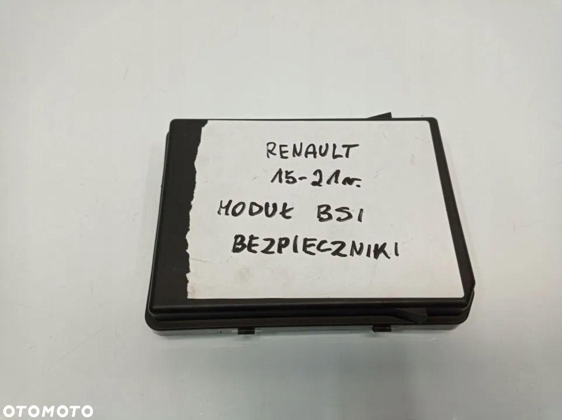RENAULT NISSAN SKRZYNKA MODUŁ BSI BEZPIECZNIKI - 2