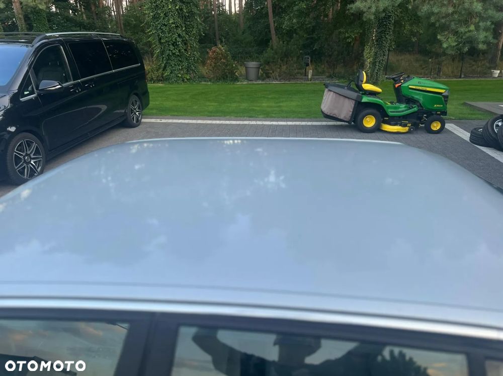 BMW Seria 7 740i V8 - 22