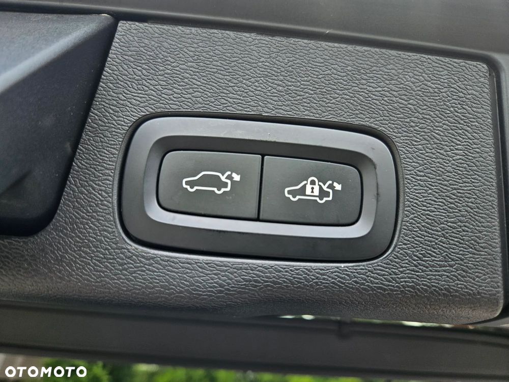 Volvo XC 60 T5 GPF AWD Inscription - 36