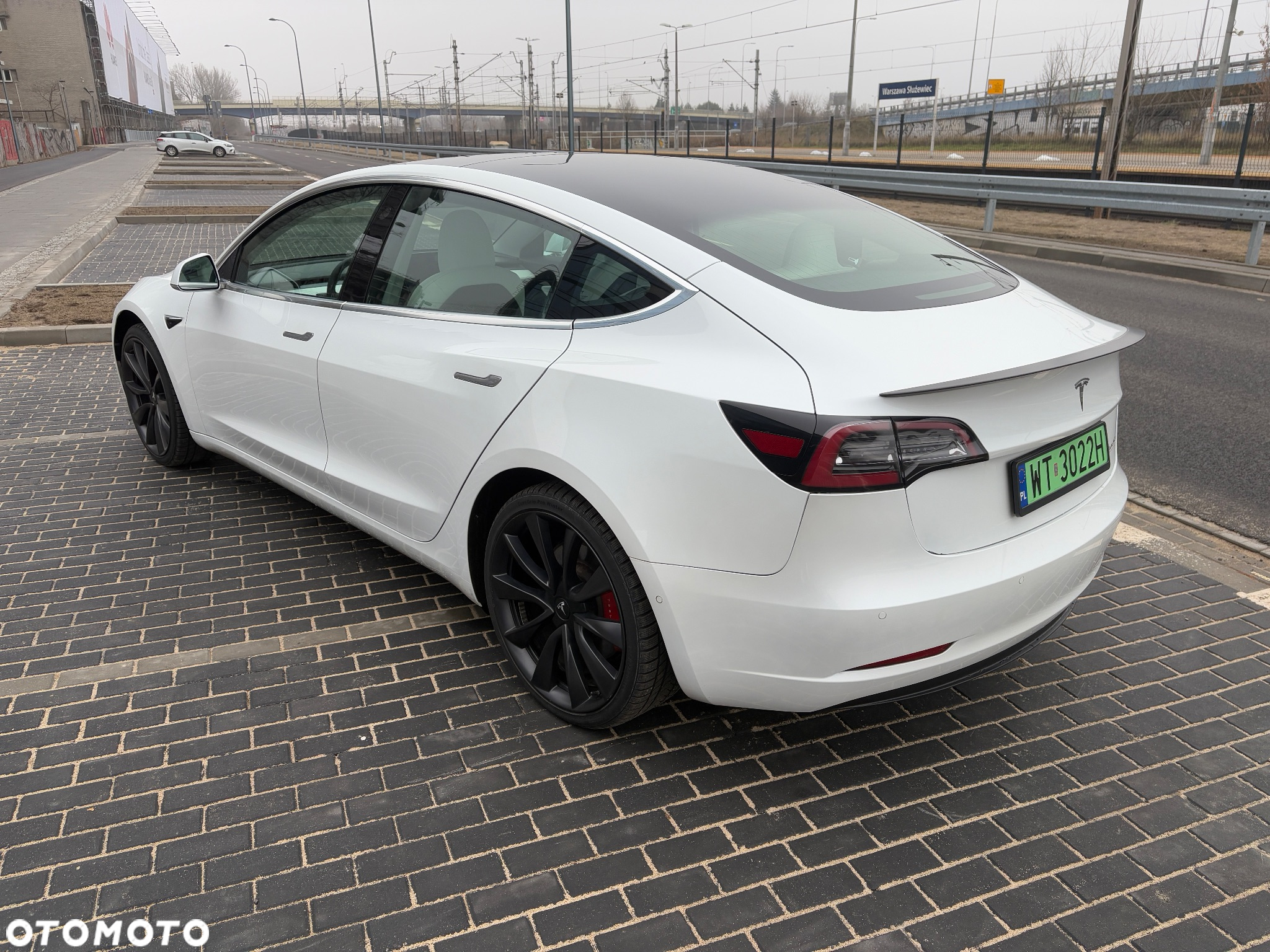Tesla Model 3 Langstreckenbatterie Allradantrieb Dual Motor - 29