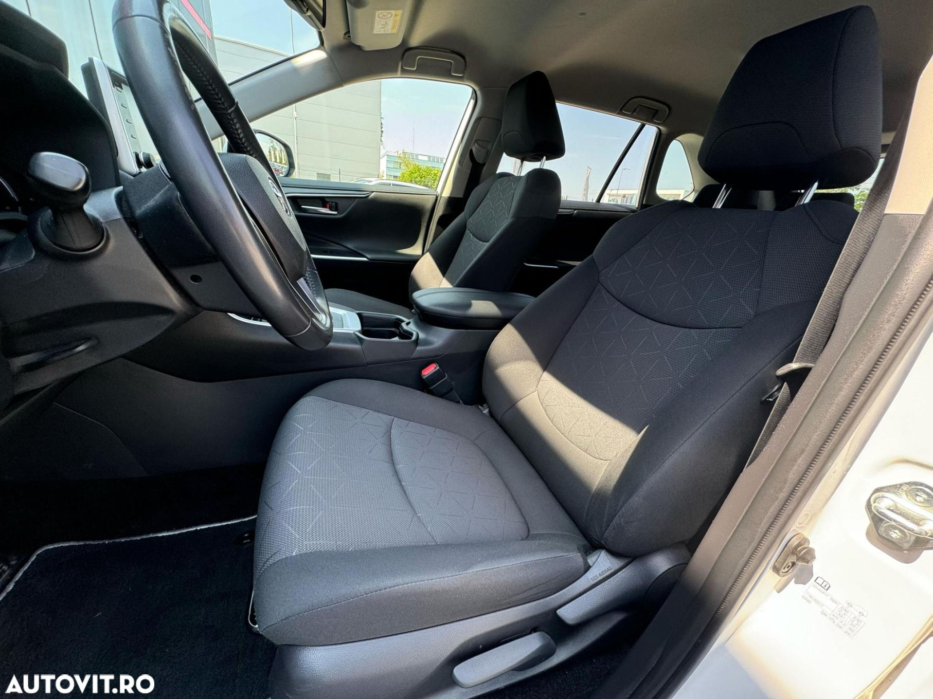 Toyota RAV4 2.5 Hybrid VVT-iE 4x2 Dynamic - 14