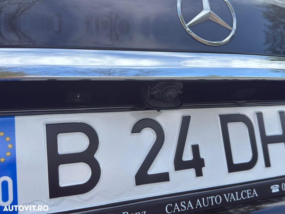 Mercedes-Benz E 220 d 4Matic 9G-TRONIC Avantgarde - 16