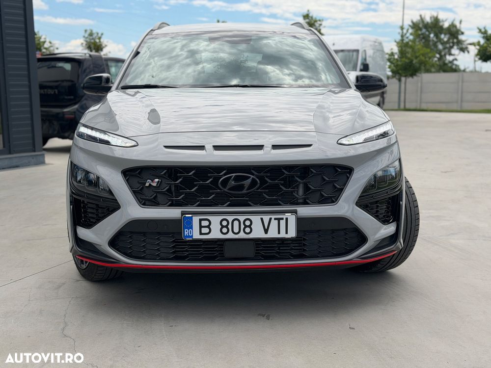 Hyundai KONA - 1