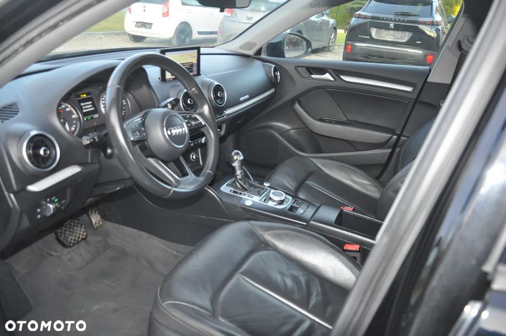 Audi A3 Sportback - 15