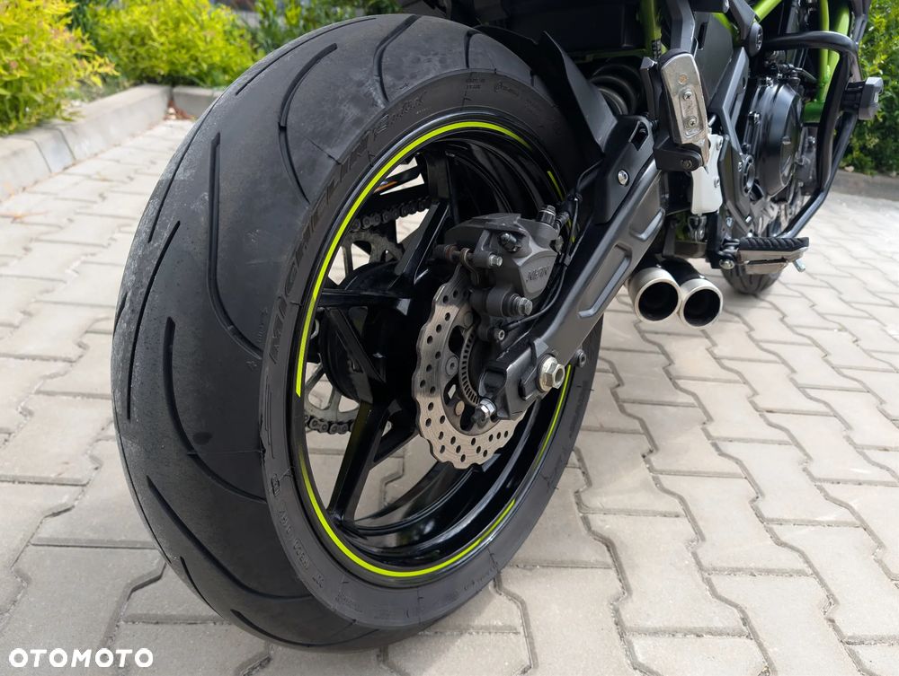 Kawasaki Z 650 - 13