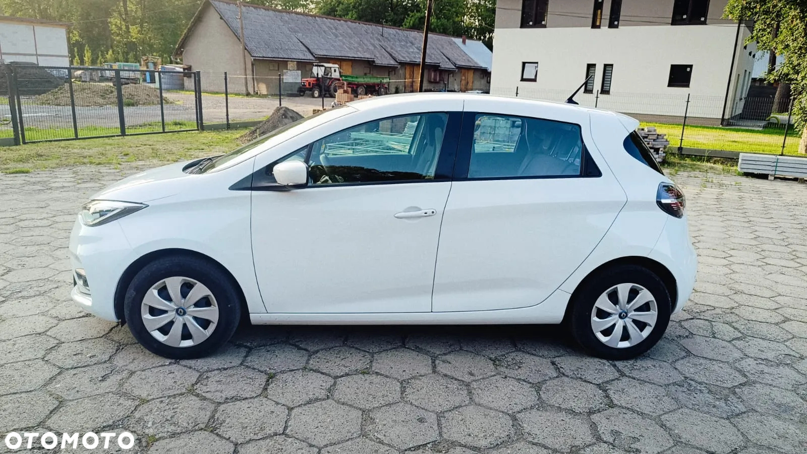 Renault Zoe - 15