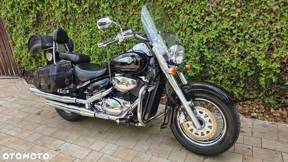 Suzuki Intruder - 34