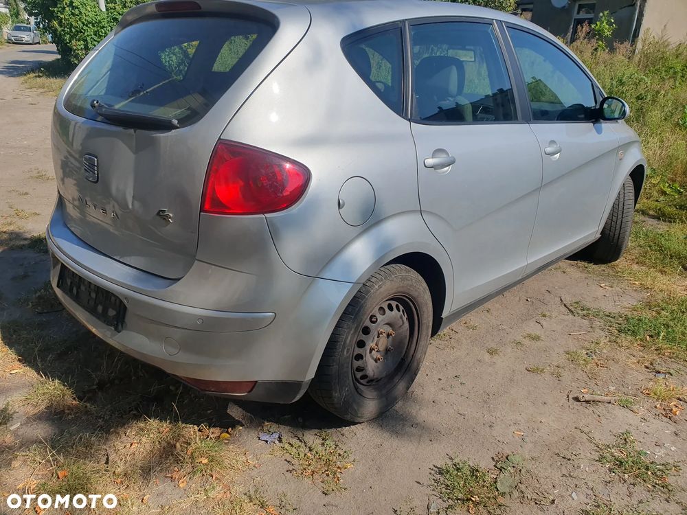 Seat ALTEA na części 2.0 TDI 128 kW lampa zderzak maska błotnik prawy lewy tył przód drzwi klapa zegary skrzynia biegów 6 SILNIK pompa - 6