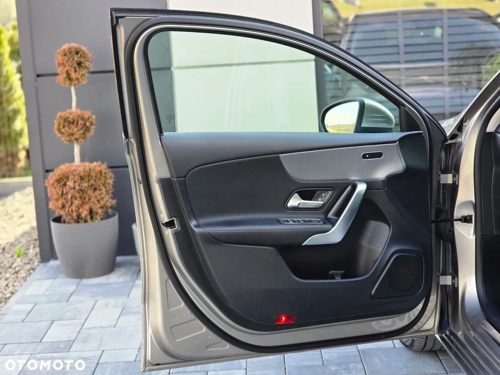 Mercedes-Benz Klasa A 200 d 8G-DCT Edition 2020 - 26