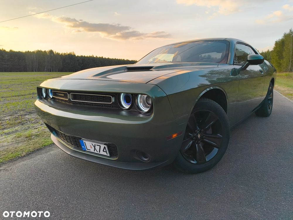 Dodge Challenger Automatik SXT Plus - 12