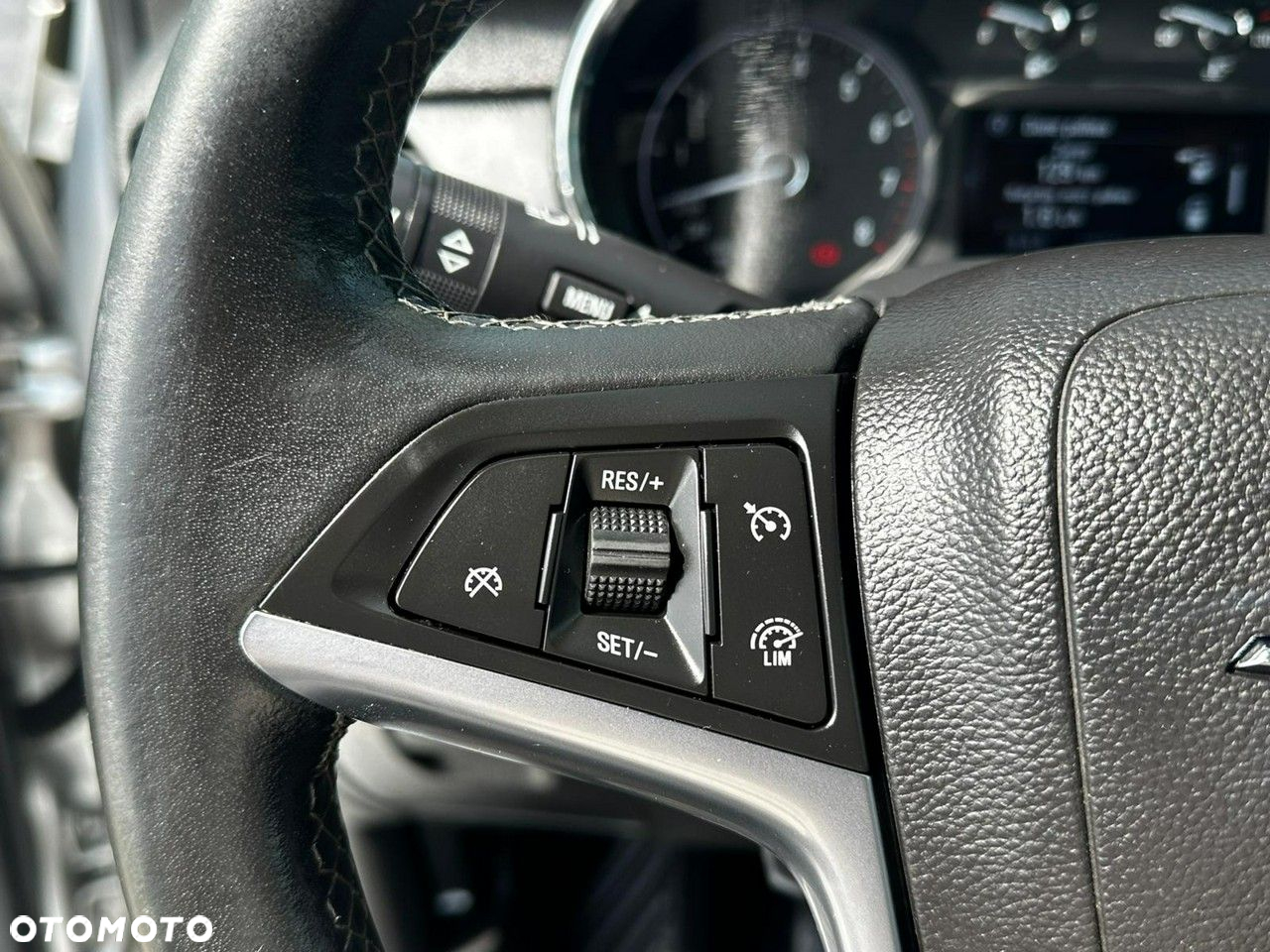 Opel Mokka - 18