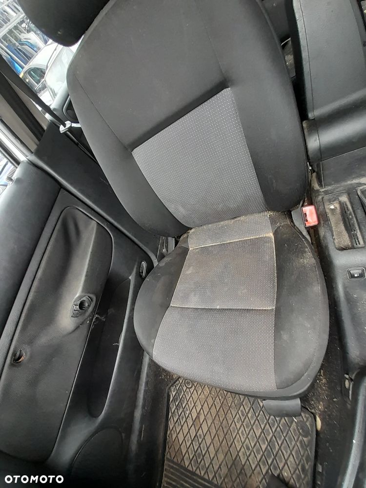 VW GOLF IV FOTELE KANAPA ŚRODEK KOMPLET - 3