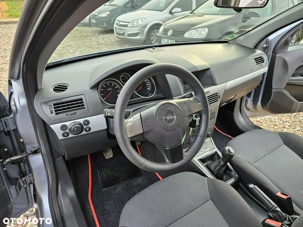 Opel Astra - 8