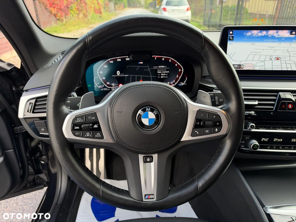 BMW Seria 5 540i xDrive mHEV M Sport sport - 25