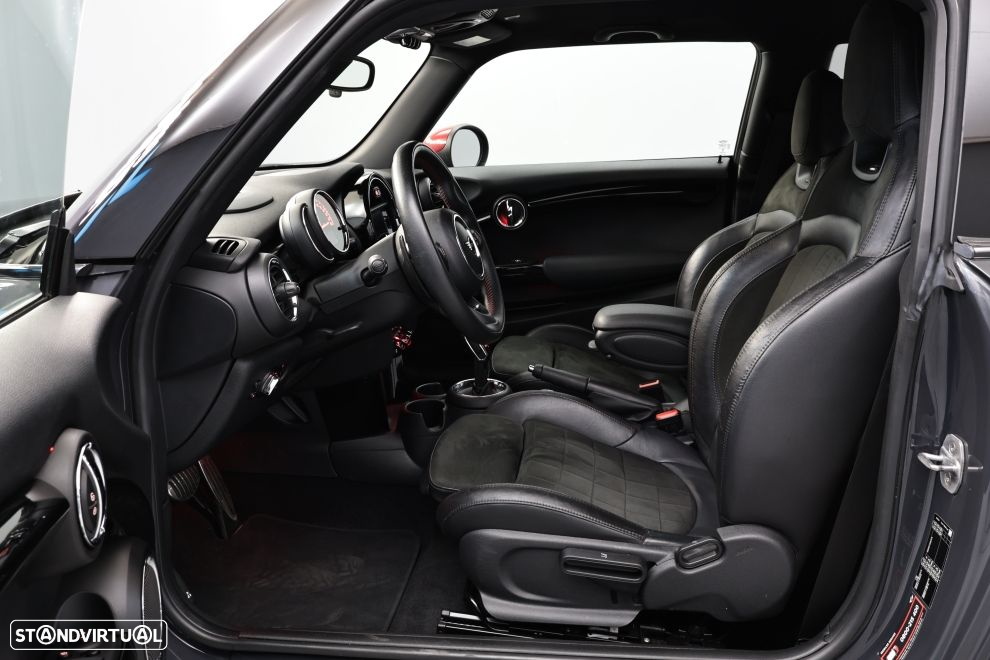 MINI Clubman John Cooper Works ALL4 Auto Desp. - 23