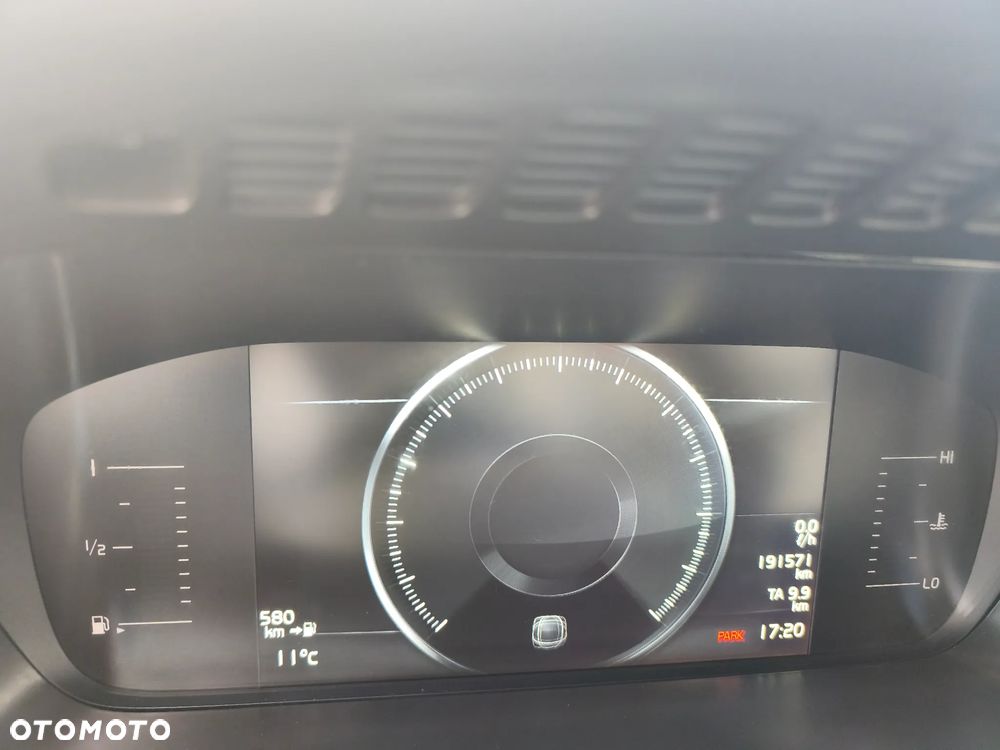 Volvo XC 90 T5 AWD Geartronic Momentum - 18