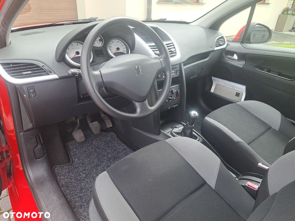 Peugeot 207 75 Tendance - 20