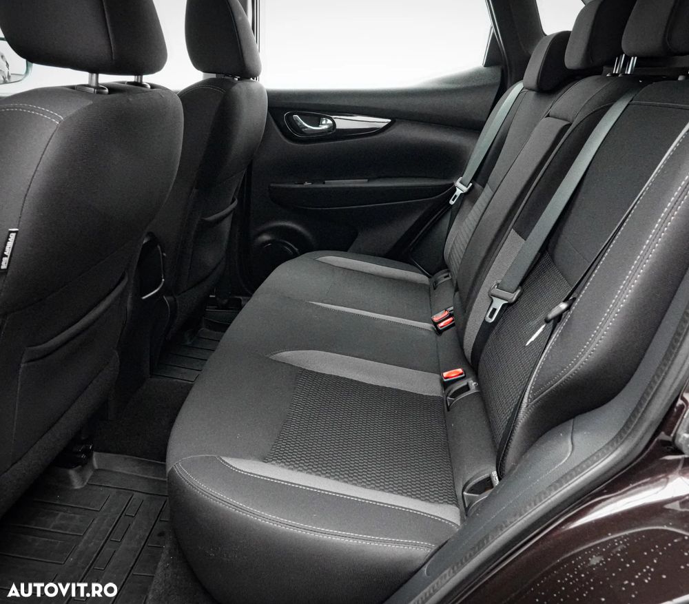 Nissan Qashqai 1.3 l MHEV X-Tronic Tekna Plus - 16