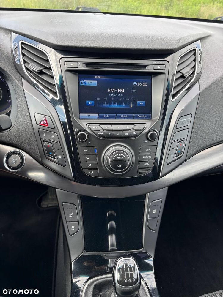 Hyundai i40 1.7 CRDi Premium - 17