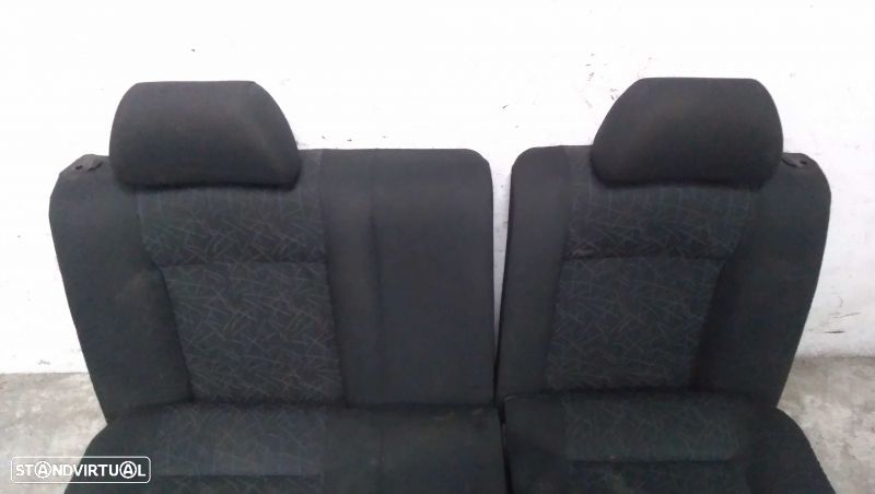 Estofos De Trás Volkswagen Polo Classic (6V2) - 2