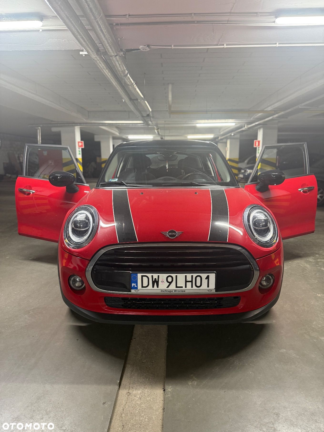 MINI Cooper Standard - 1