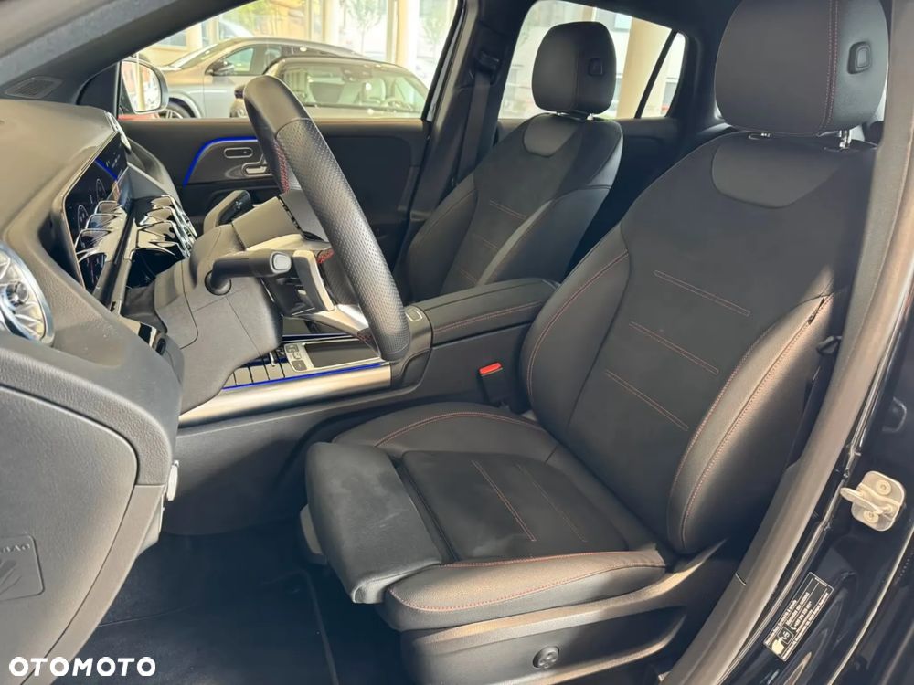 Mercedes-Benz GLA 220 mHEV 4-Matic AMG Line 8G-DCT - 11