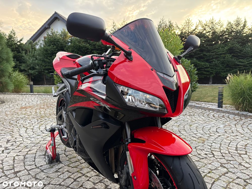 Honda CBR - 13