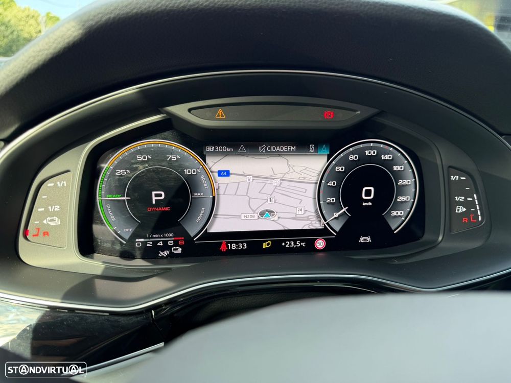 Audi Q7 60 TFSIe quattro S line Tiptronic - 33