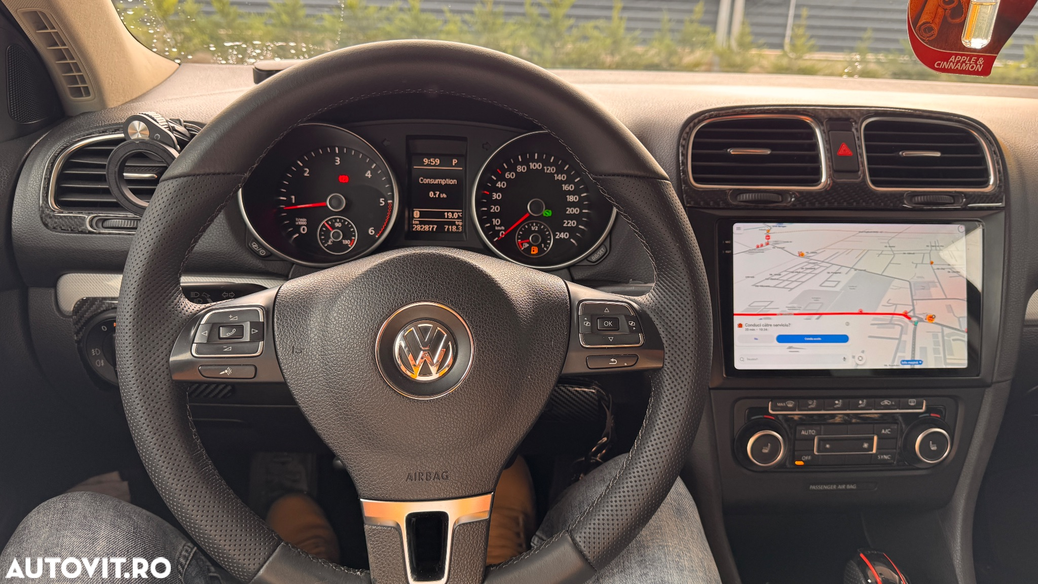 Volkswagen Golf 2.0 TDI Comfortline DSG - 15