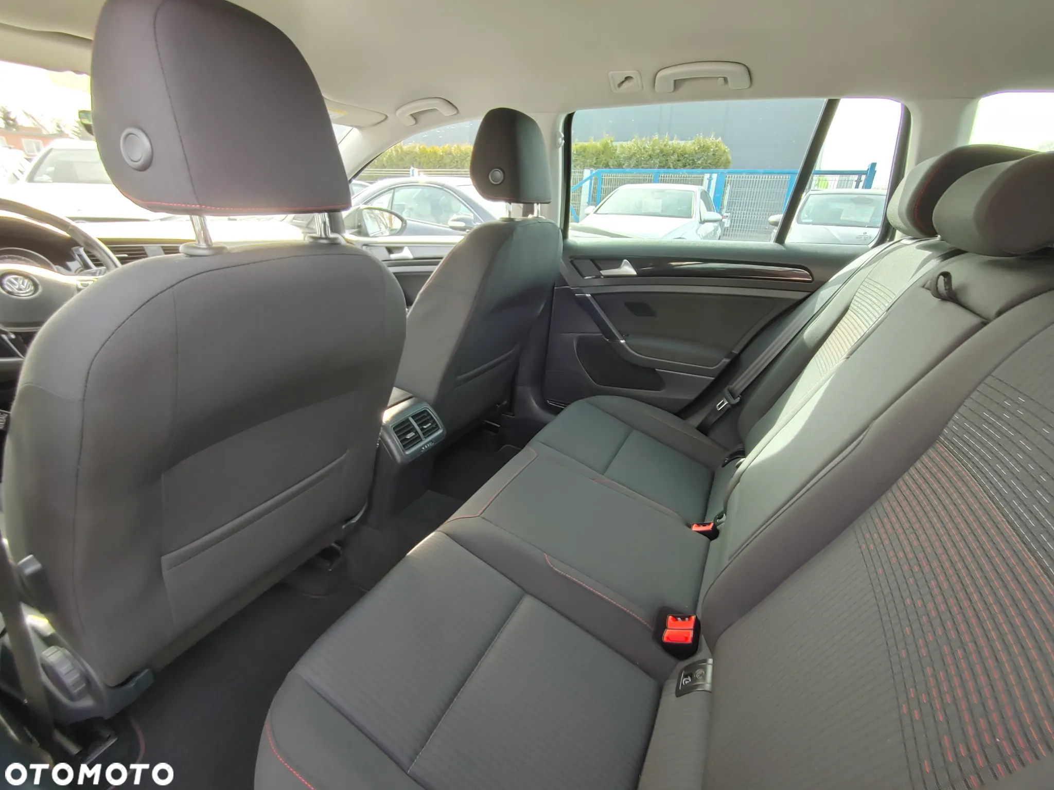 Volkswagen Golf VII 1.6 TDI BMT Highline - 7