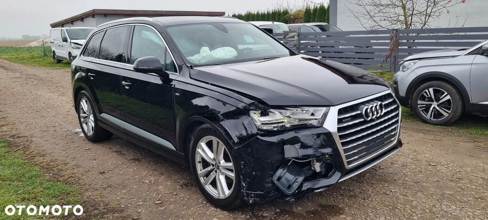 Audi Q7 3.0 TDI ultra Quattro Tiptronic - 3
