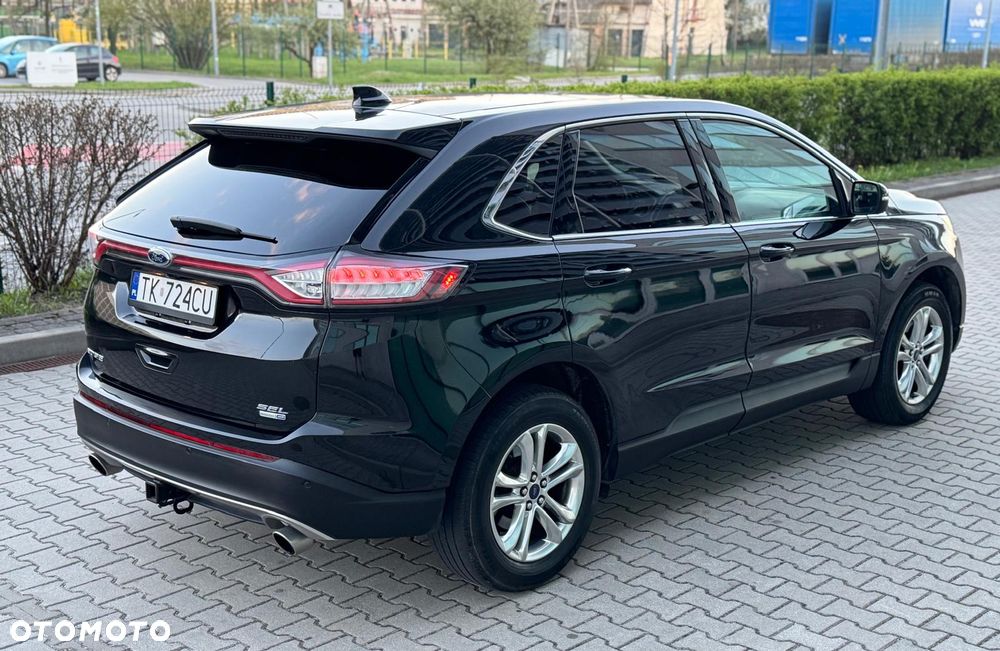 Ford Edge - 2