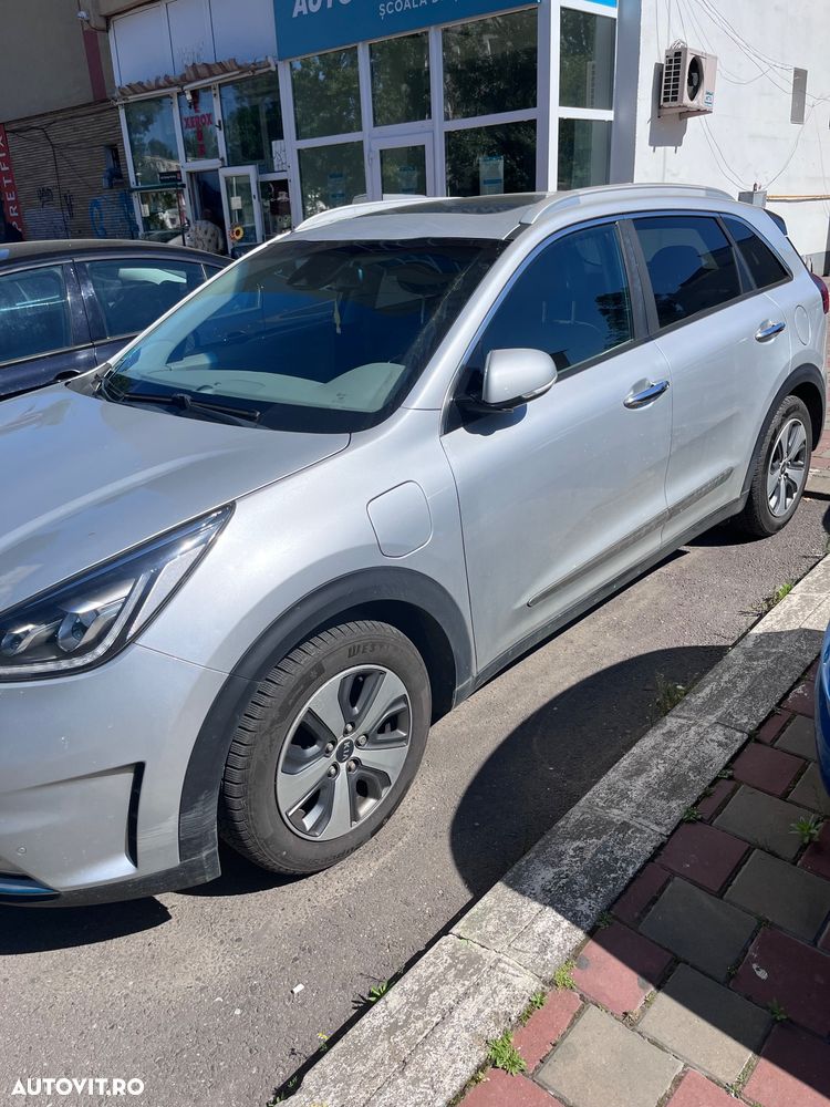Kia Niro 1.6 GDI 6DCT PHEV Comfort - 1