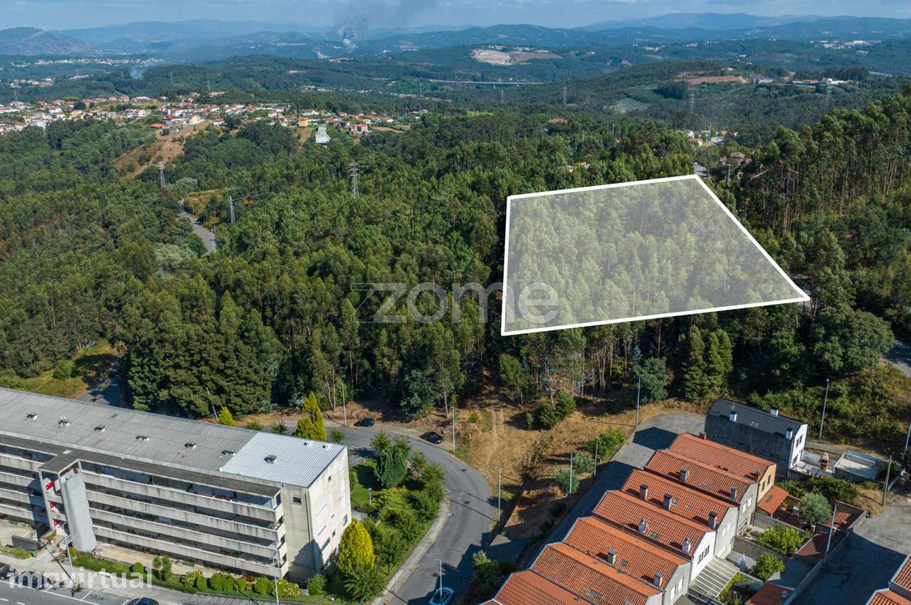 Terreno Urbanizável com 2.900 m² em Crestuma – Vila Nova de Gaia – pohled 2