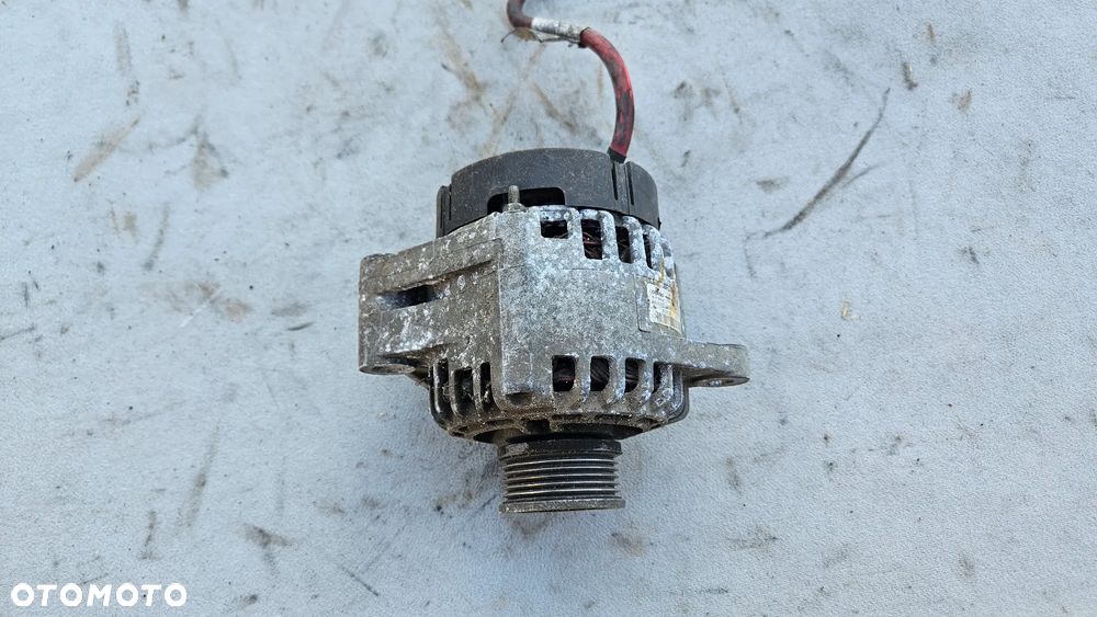 Alternator Fiat Croma II Stilo Vectra C ALfa Romeo 159 1,9 JTD CDTI 120A 73503235 - 3