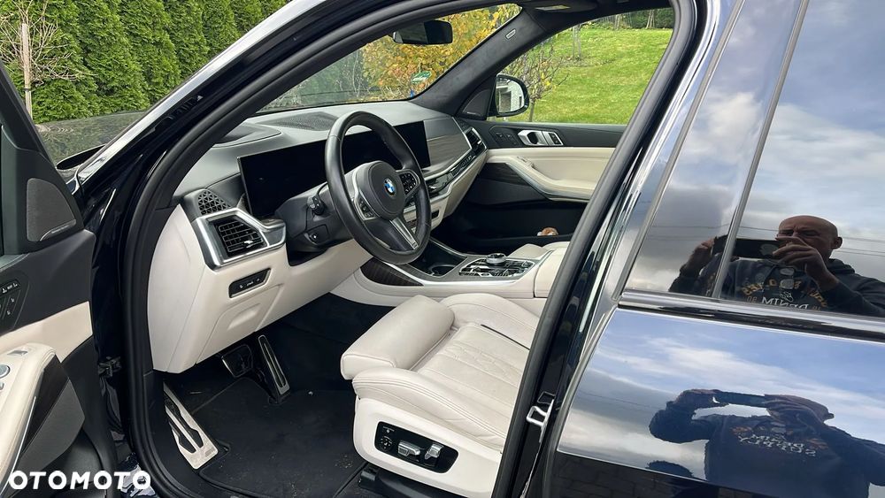 BMW X7 xDrive40i - 7